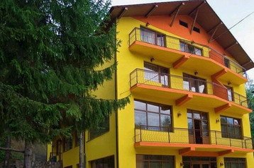 România Penzión Băile Olăneşti, Exteriorul